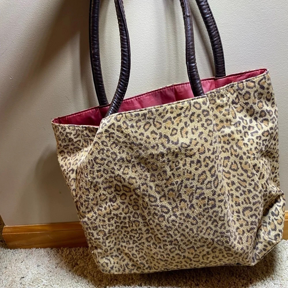 Neiman Marcus Leopard Print Tote with Dark Brown Handles and Fuchsia Lining